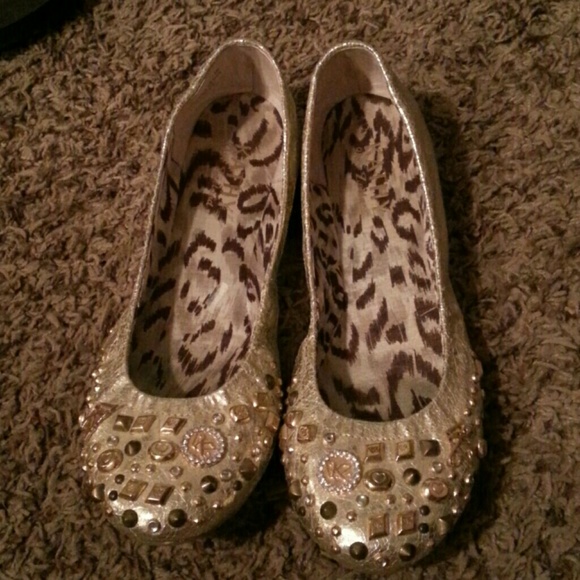 Kathy Van Zeeland Shoes - Kathy Van Zeeland Silver Flats with studded toe